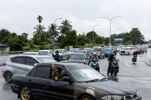 KESESAKAN LALU LINTAS