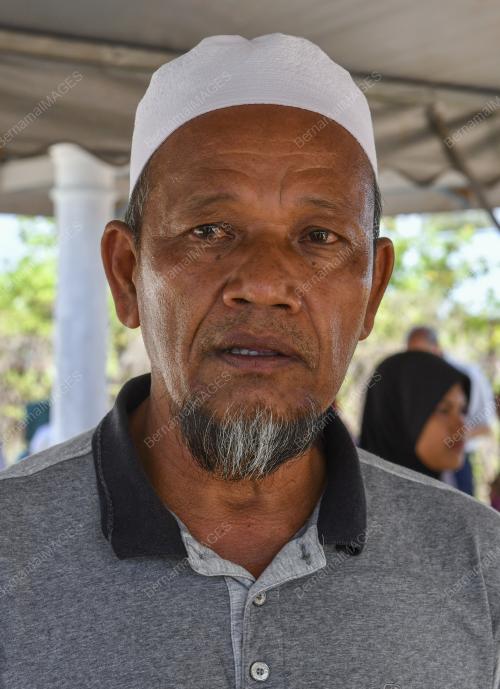 SOLAT HAJAT SAR BOT KARAM