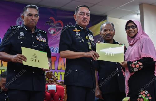 DATUK MUHAMAD ZAKI HARUN