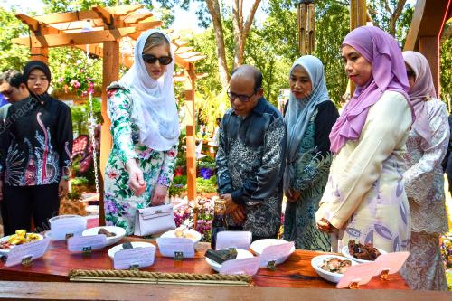 SULTANAH KELANTAN NUR DIANA PETRA ABDULLAH