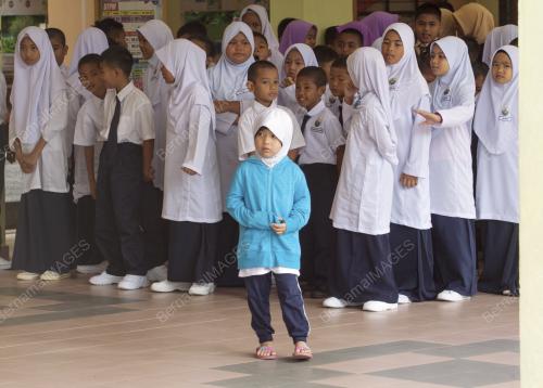 KB06_03012016_MURID_SEKOLAH