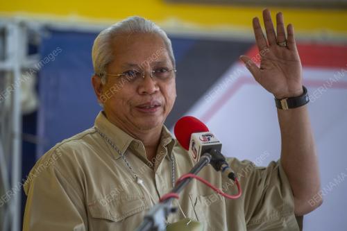 TAN SRI ANNUAR MUSA
