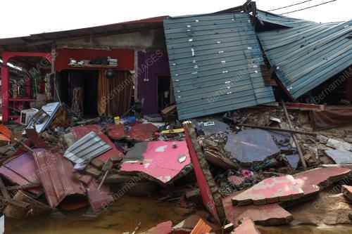 TINJAUAN KESAN BANJIR DI TUMPAT