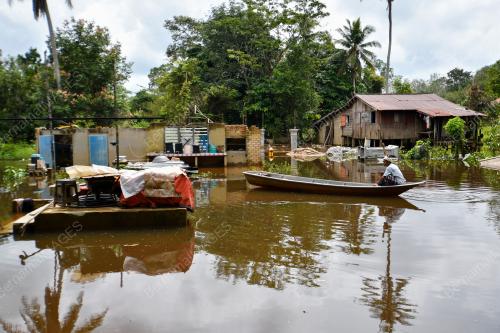 LIMPAHAN AIR SUNGAI LACHANG