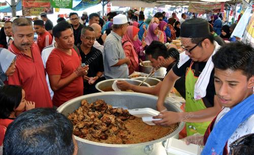 KB06_07072014_BAZAR_RAMADAN