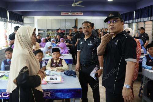 TAN SRI MOHD DUSUKI MOKHTAR