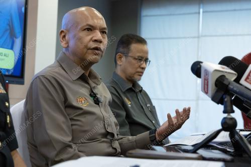 DATUK ARMIZAN MOHD ALI