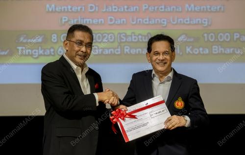 DATUK TAKIYUDDIN HASSAN