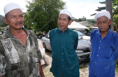 PENDUDUK MANIK URAI