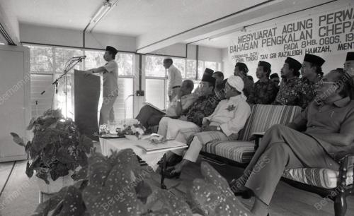 KB06_10081982_UMNO