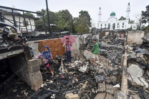 KEBAKARAN DI JALAN SULTANAH ZAINAB