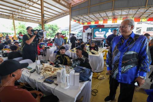 TAN SRI ANNUAR MUSA