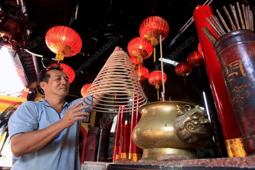 KB06_11022015_RAYA_CINA