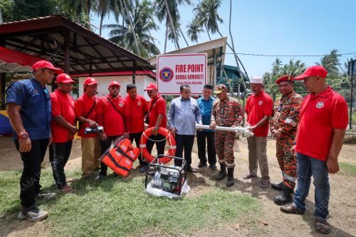 KEMPEN KESELAMATAN KEBAKARAN DAN FIRE POINT BOMBA KOMUNITI PULAU