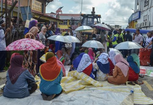 KB06_12032018_ROBOH_PASAR