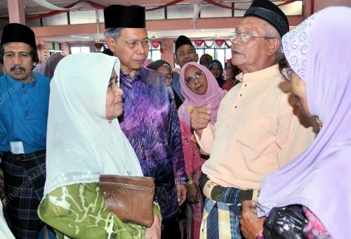 MUSTAPA MOHAMED