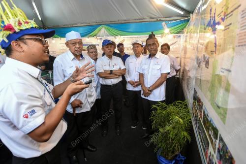 DATUK AHMAD YAKOB