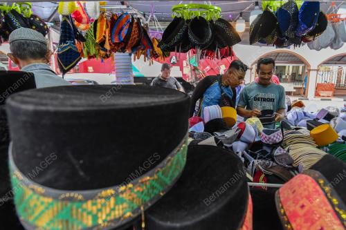 TINJAUAN PERSIAPAN HARI RAYA