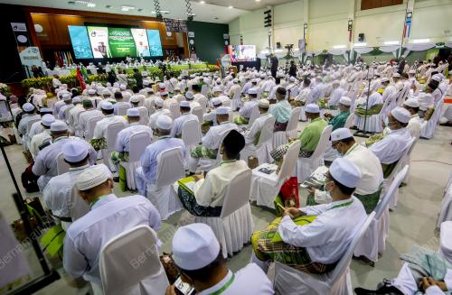 MUKTAMAR_PAS