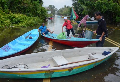 TINJAUAN BANJIR KELANTAN