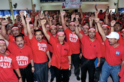 KB06_14012012_PEMUDA_MERAH