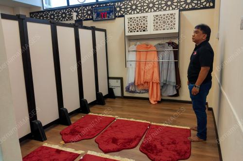 RUANG PASAR SITI KHADIJAH