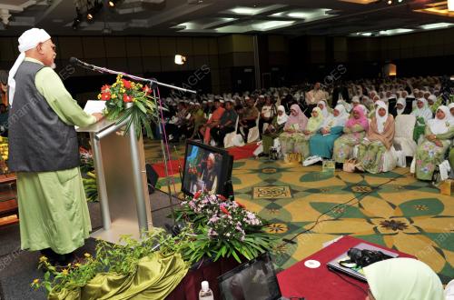 KB06_14112012_MUSLIMAT