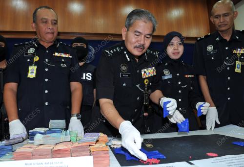 KB06_14122014_POLIS_DADAH