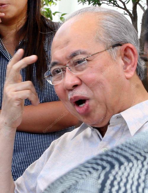 TENGKU RAZALEIGH HAMZAH