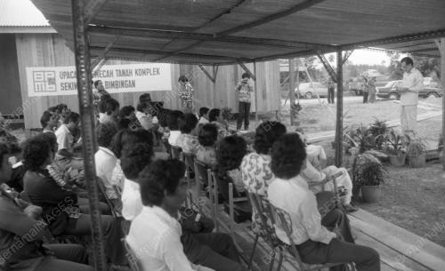 KB06_18022015_RASMI_TANAH