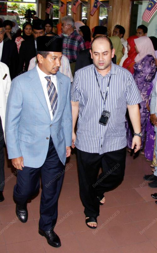 TUANKU MIZAN ZAINAL ABIDIN