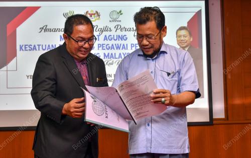 DATUK CHE ABDULLAH MAT NAWI