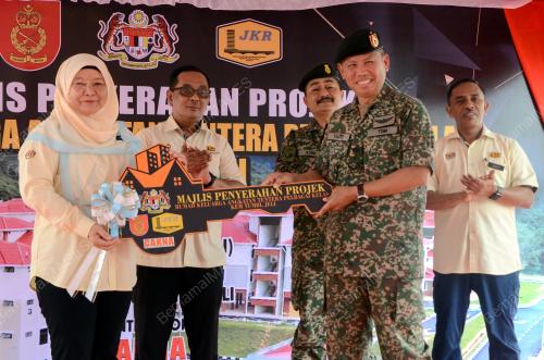 RUMAH KELUARGA ANGKATAN TENTERA (RKAT)