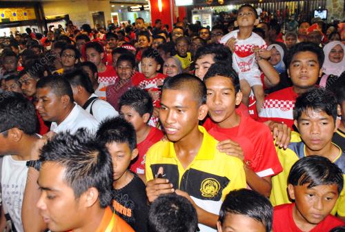 KB06_20052012_PIALA_FA