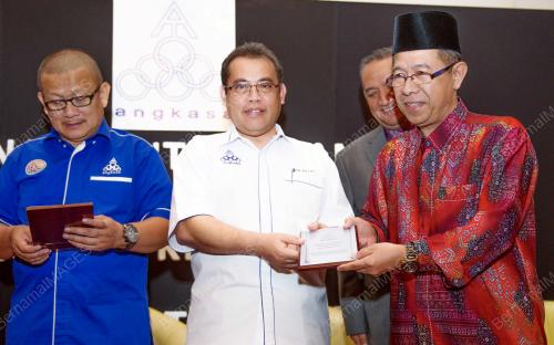 KB06_20102016_ANGKASA