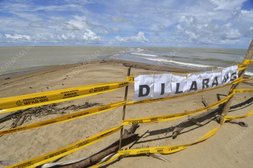 PANTAI MEK MAS