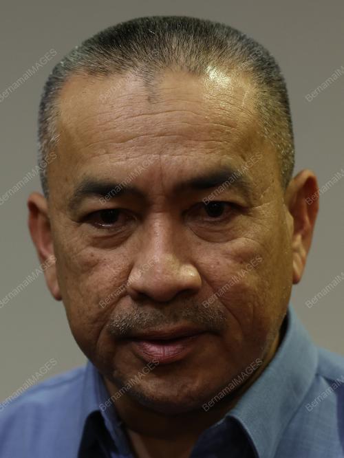 IZANI ISMAIL