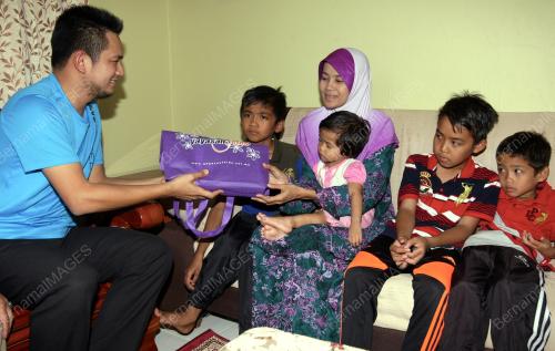KB06_21072014_PEMUDA_ZIARAH
