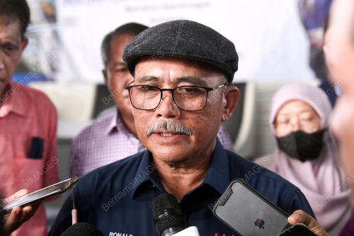 DATUK SERI DR RONALD KIANDEE 
