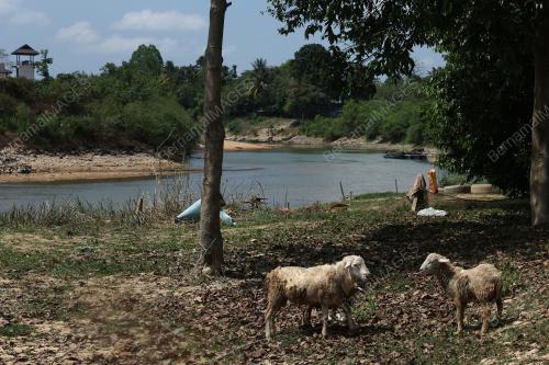 SUNGAI GOLOK KERING
