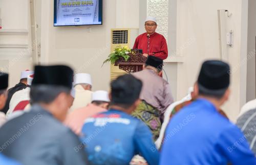 TENGKU DR. MUHAMMAD FAIZ PETRA SULTAN ISMAIL PETRA