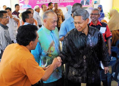 MUSTAPA MOHAMED