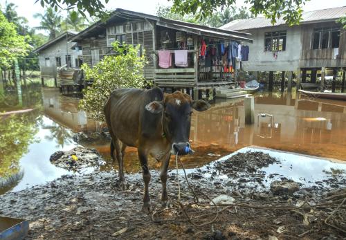 BANJIR GENANG DI KAMPUNG TERSANG
