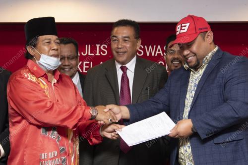JUAL SAHAM TEAM RED WARRIOR