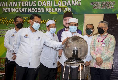 DATUK DR NIK MUHAMMAD ZAWAWI SALLEH