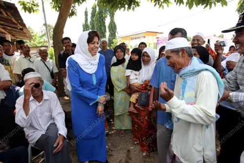 PILIHAN RAYA KECIL DUN MANIK URAI