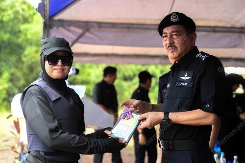 DATUK MUHAMAD ZAKI HARUN