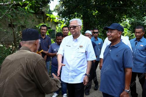 DATUK SERI ISMAIL SABRI YAAKOB