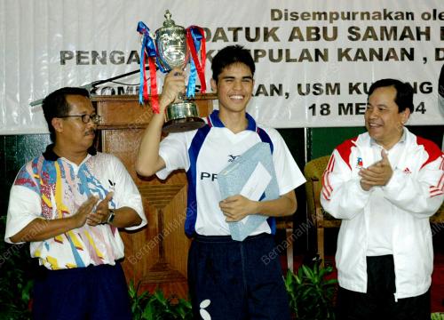 KEJOHANAN PING PONG MELAYU MALAYSIA 2004