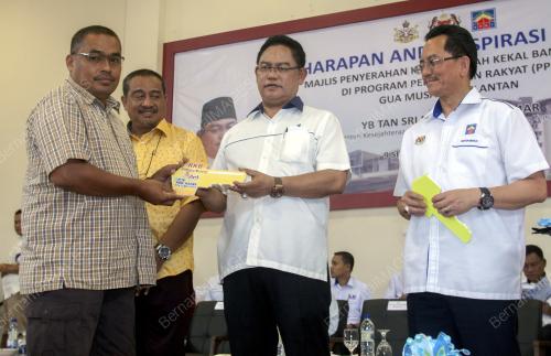 KB07_09092016_KUNCI_RUMAH